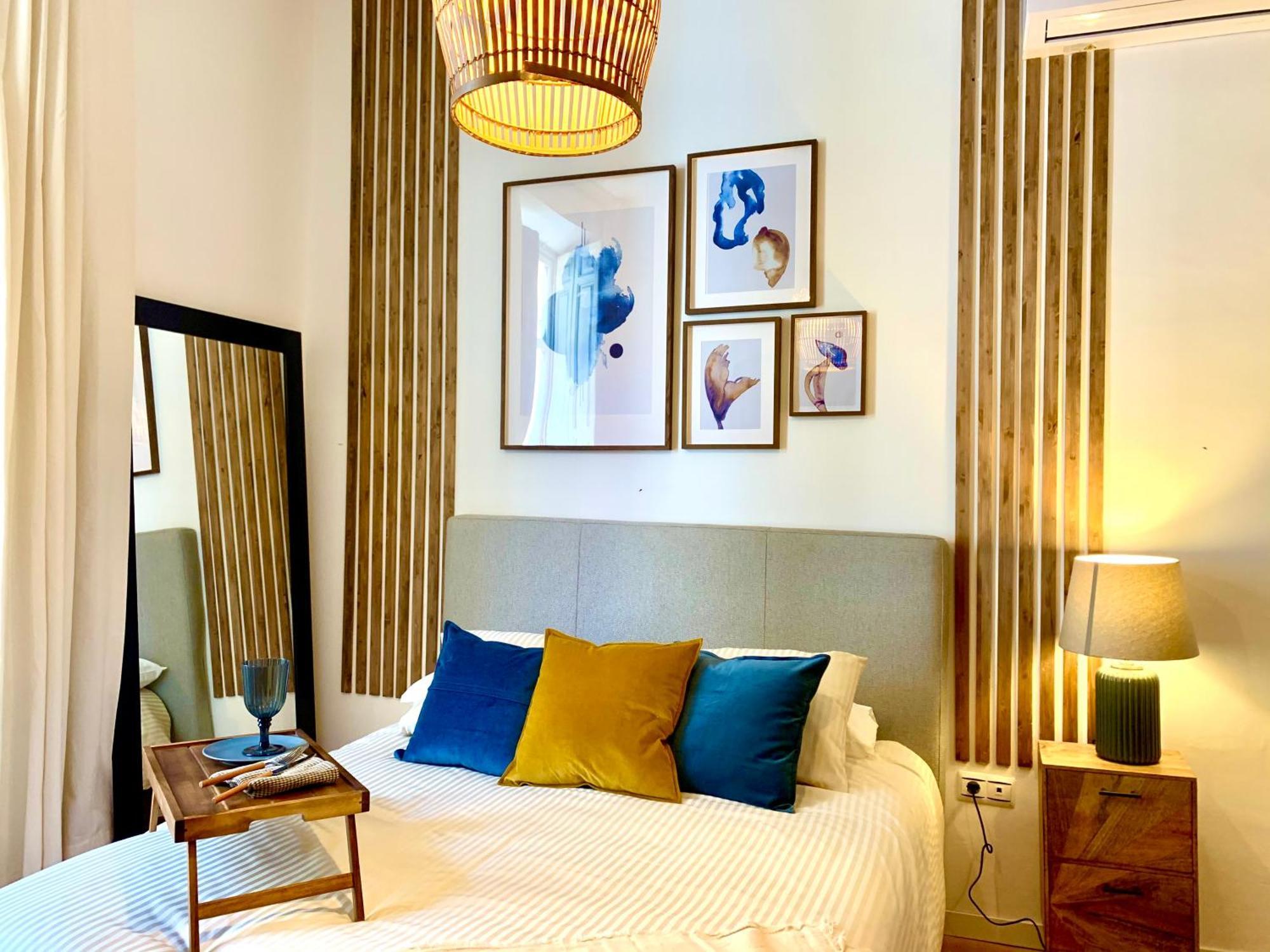 Calderon III Deluxe Central Sinesedesignhomes マラガ エクステリア 写真